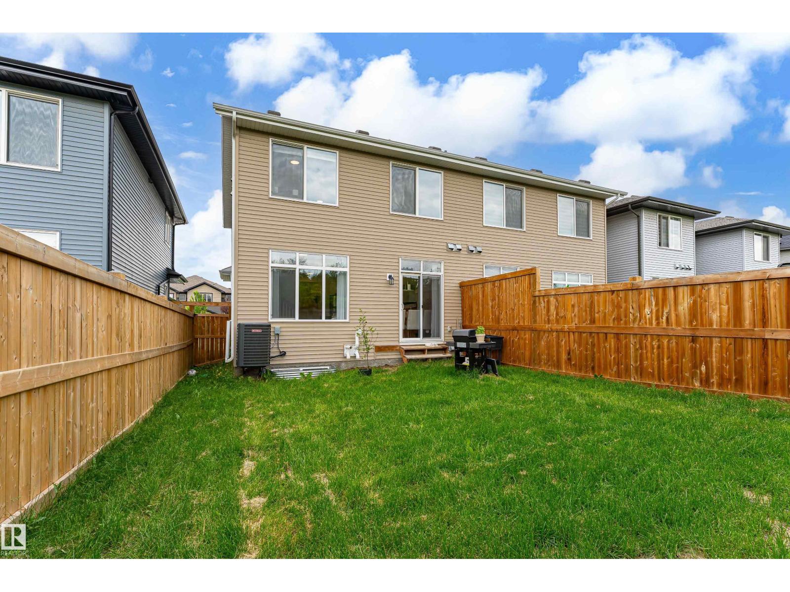 1323 ERKER CR NW - 43