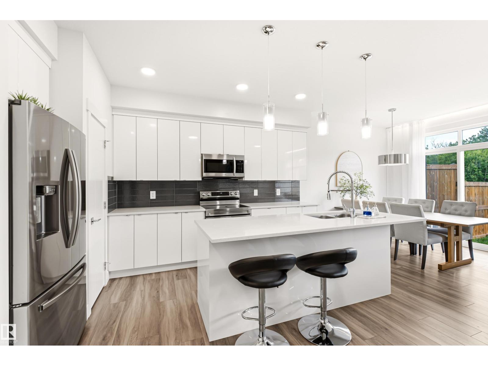 1323 ERKER CR NW - 7