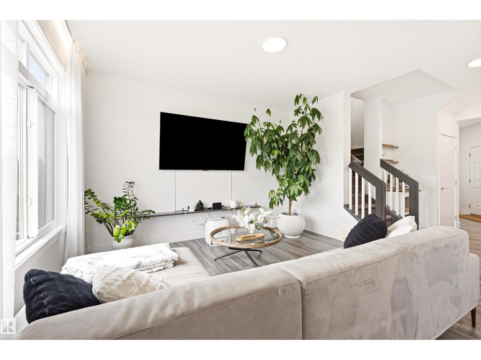 1323 ERKER CR NW - 12