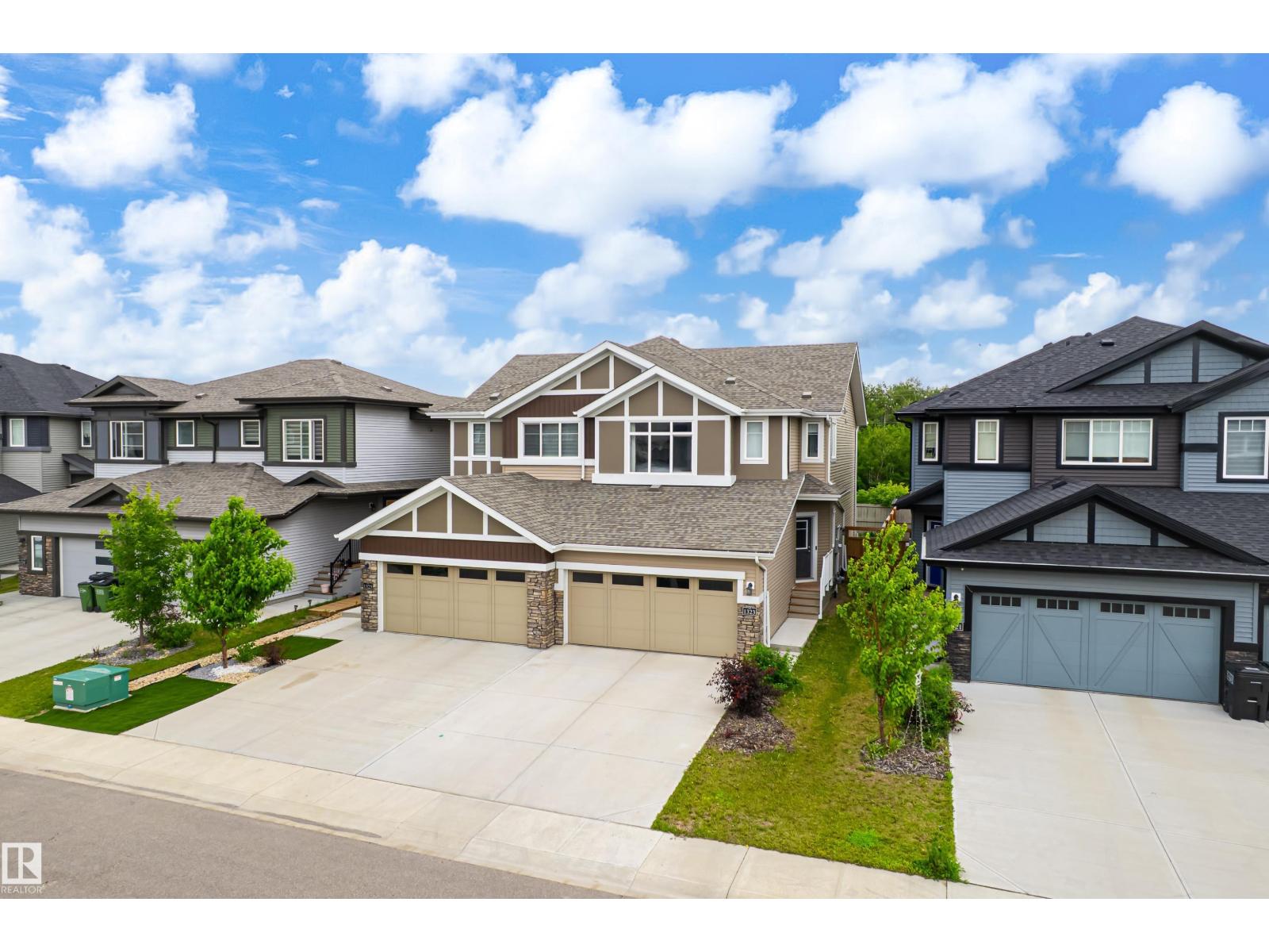 1323 ERKER CR NW - 1