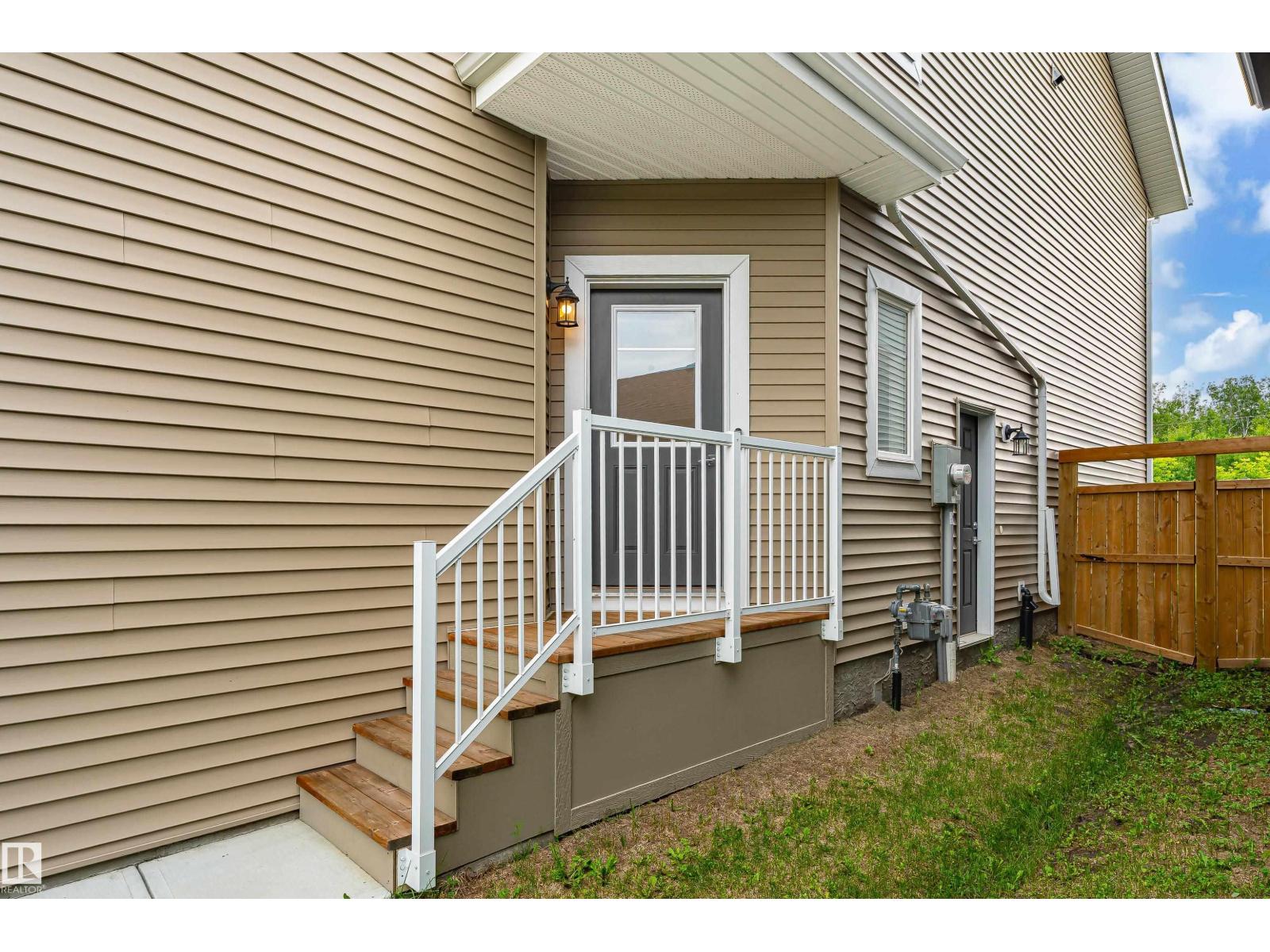1323 ERKER CR NW - 3