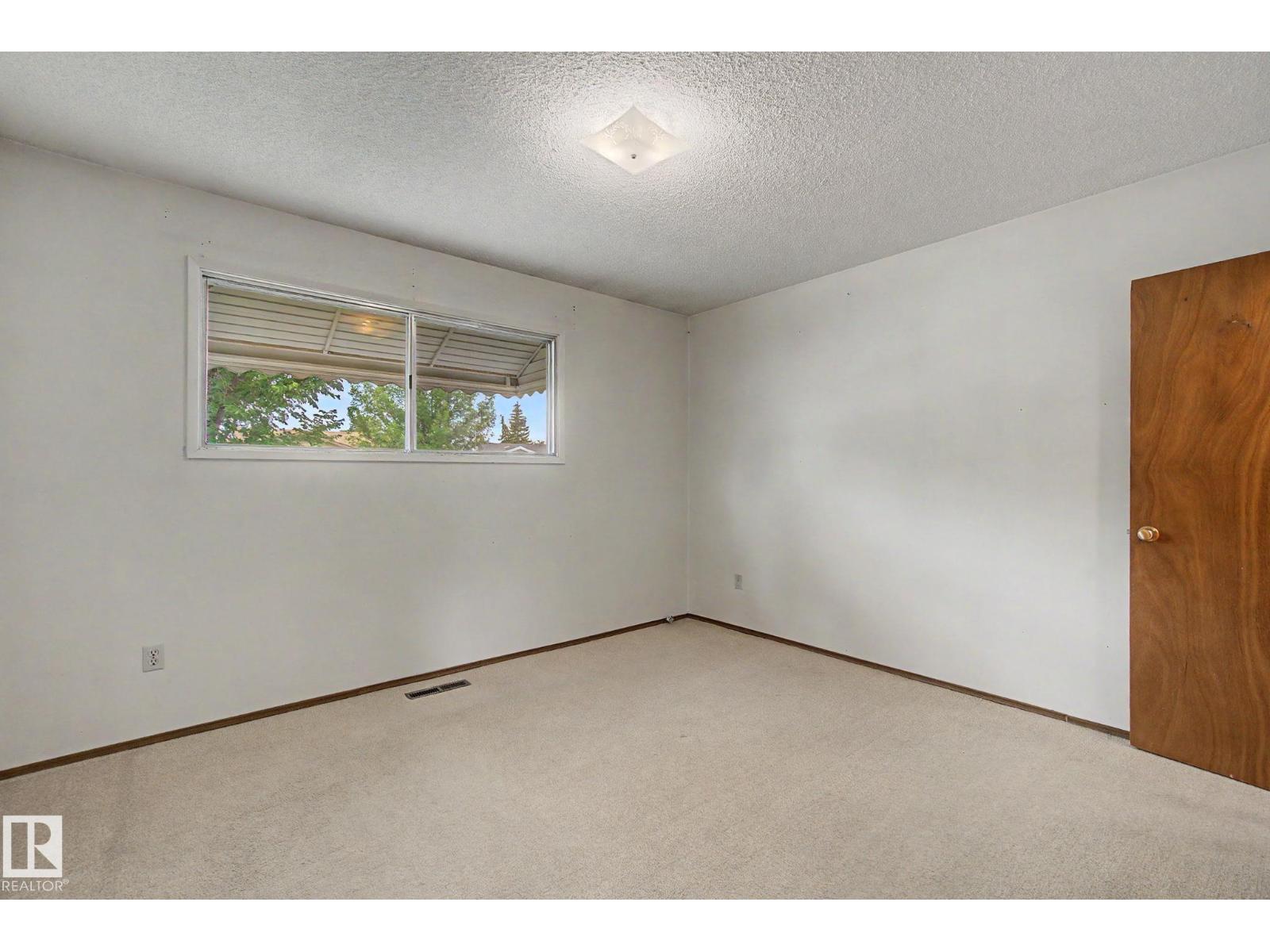 8115 169 ST NW - 12