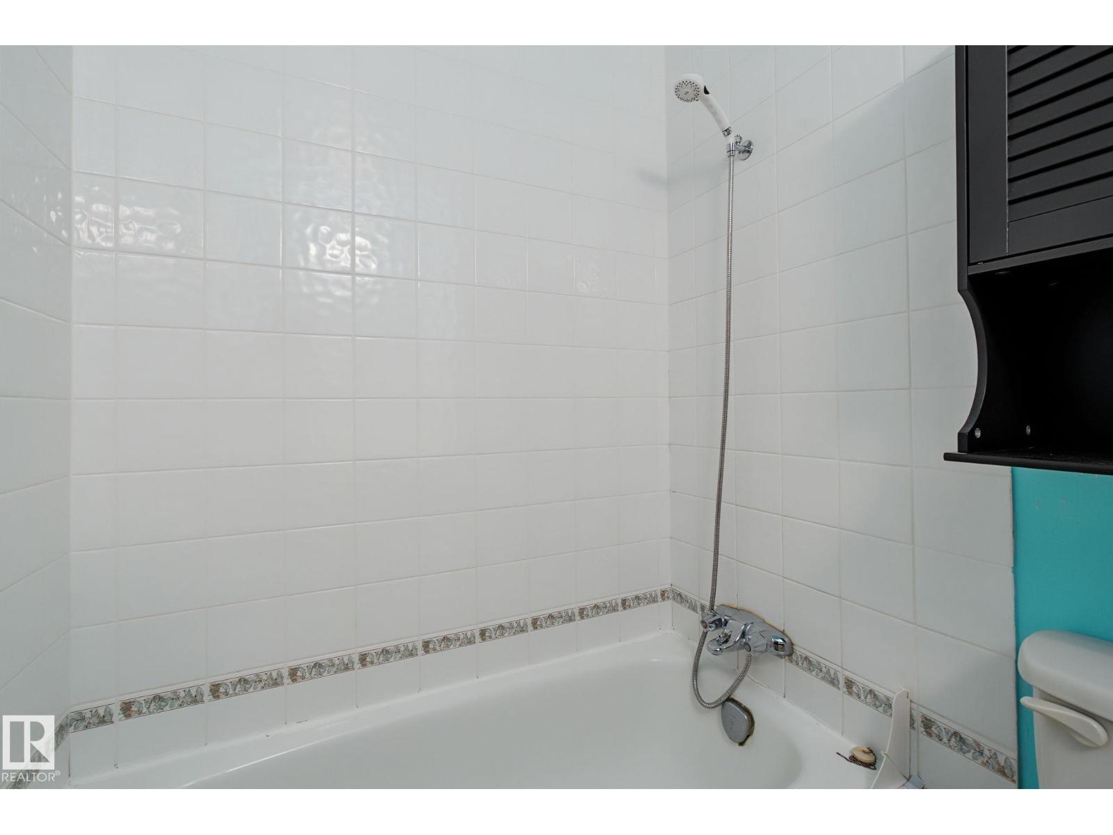 8115 169 ST NW - 20