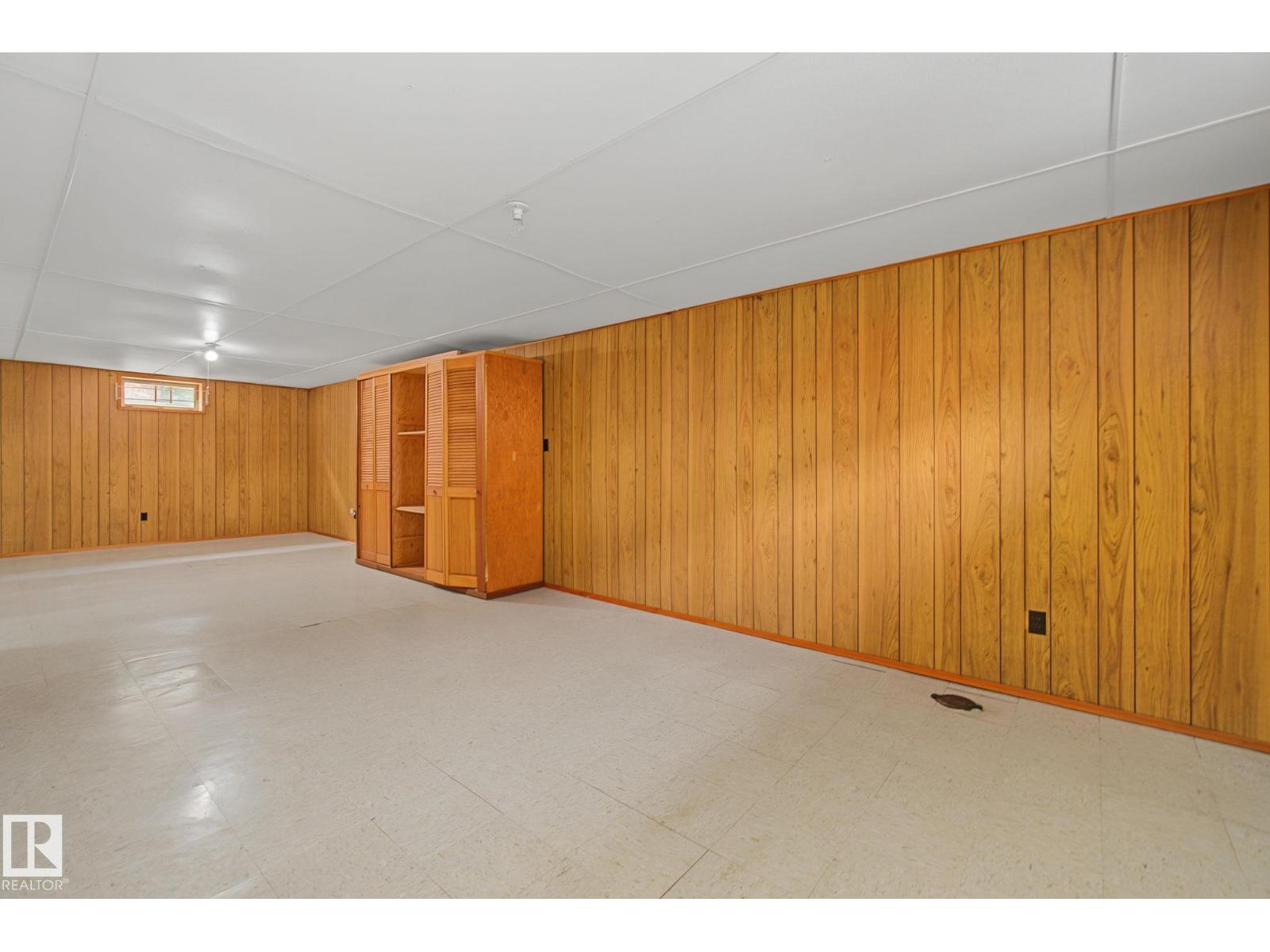 8115 169 ST NW - 27