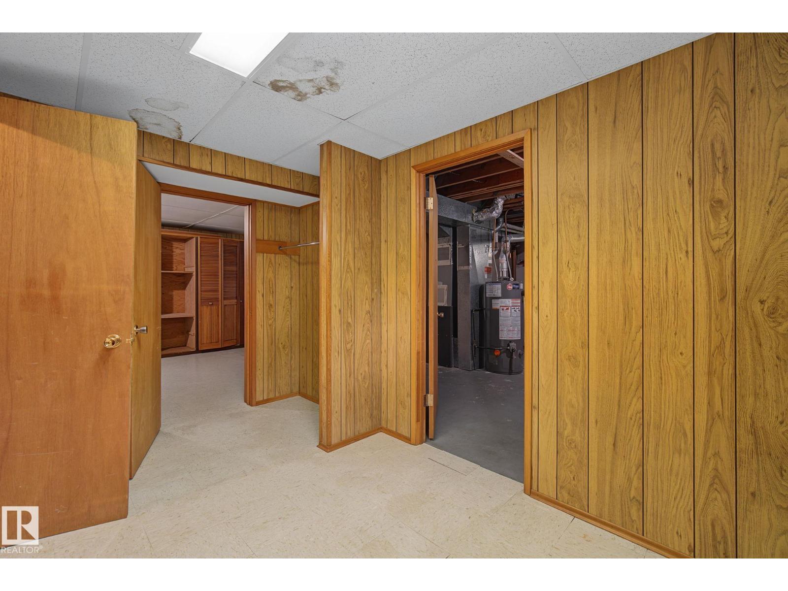 8115 169 ST NW - 31