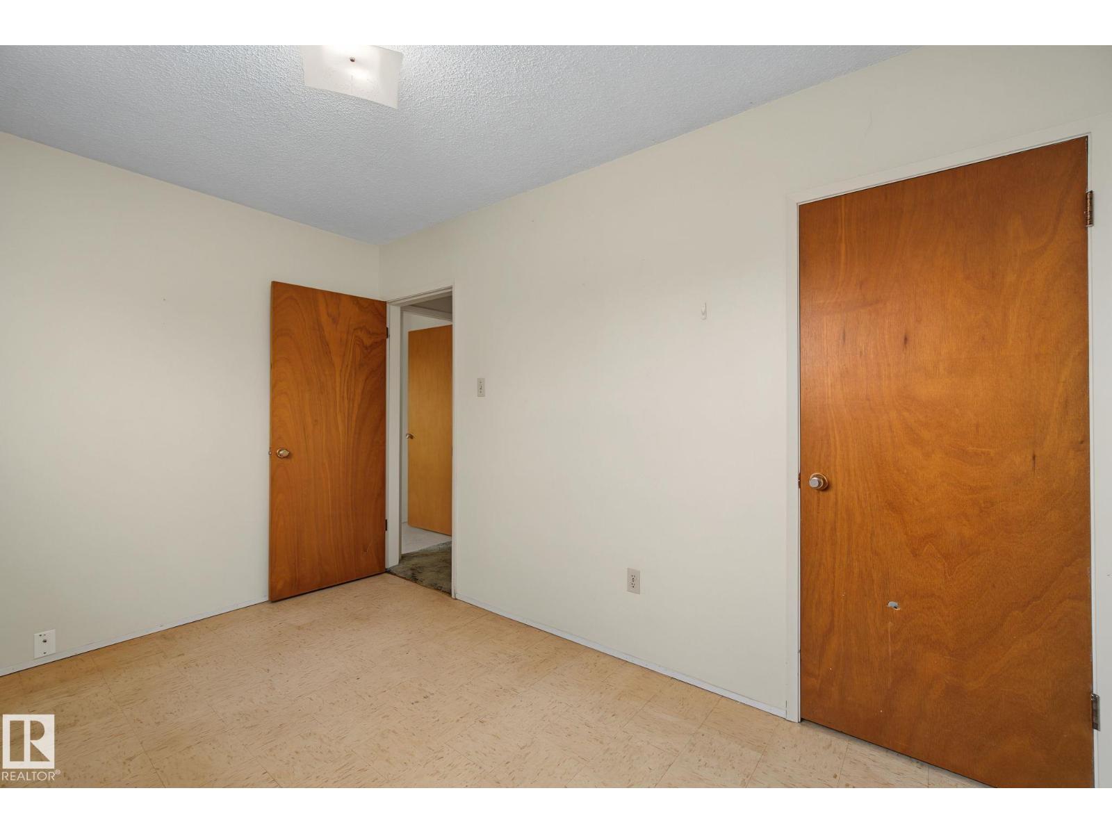 8115 169 ST NW - 18