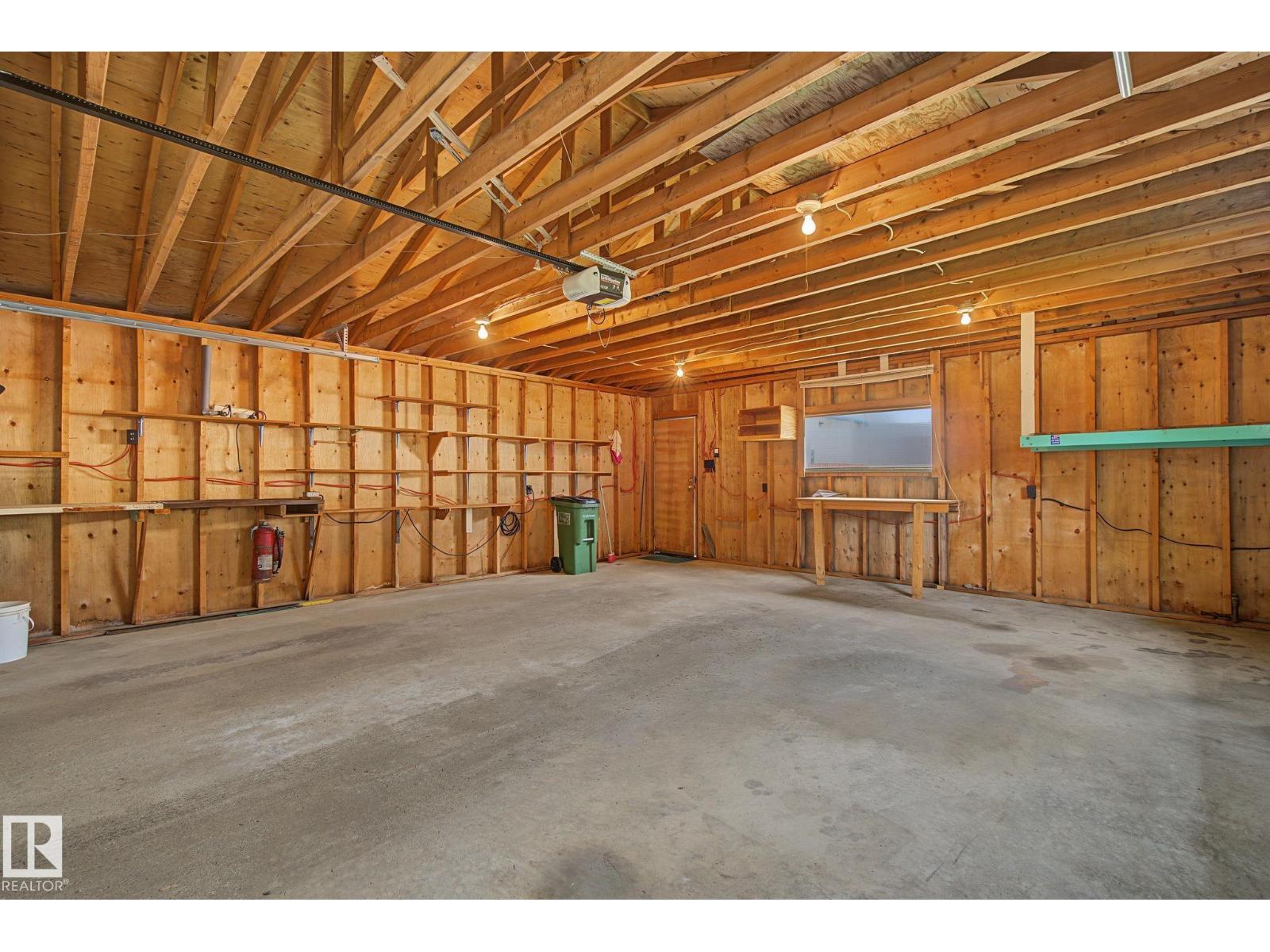8115 169 ST NW - 41