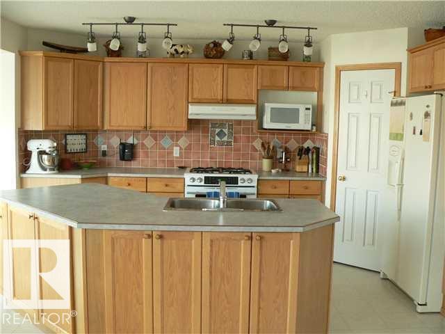 1686 TOMPKINS WD NW - 12