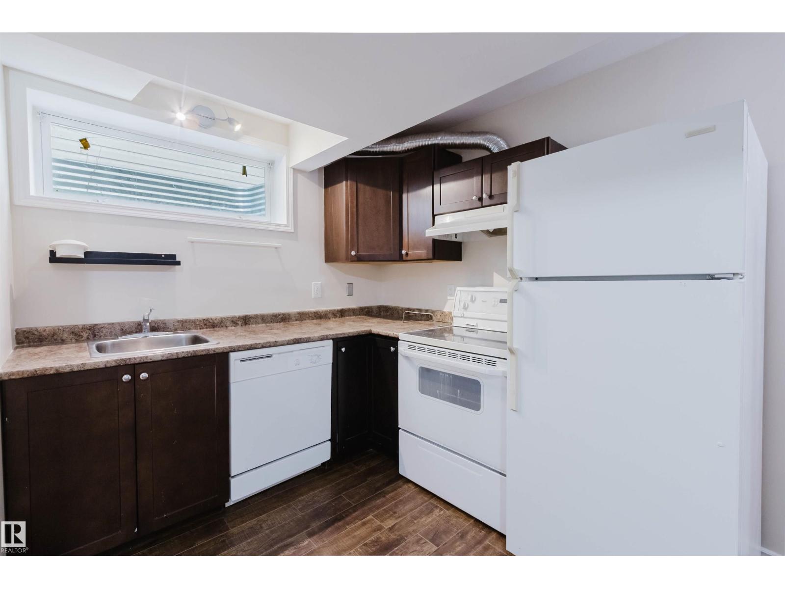 1686 TOMPKINS WD NW - 29