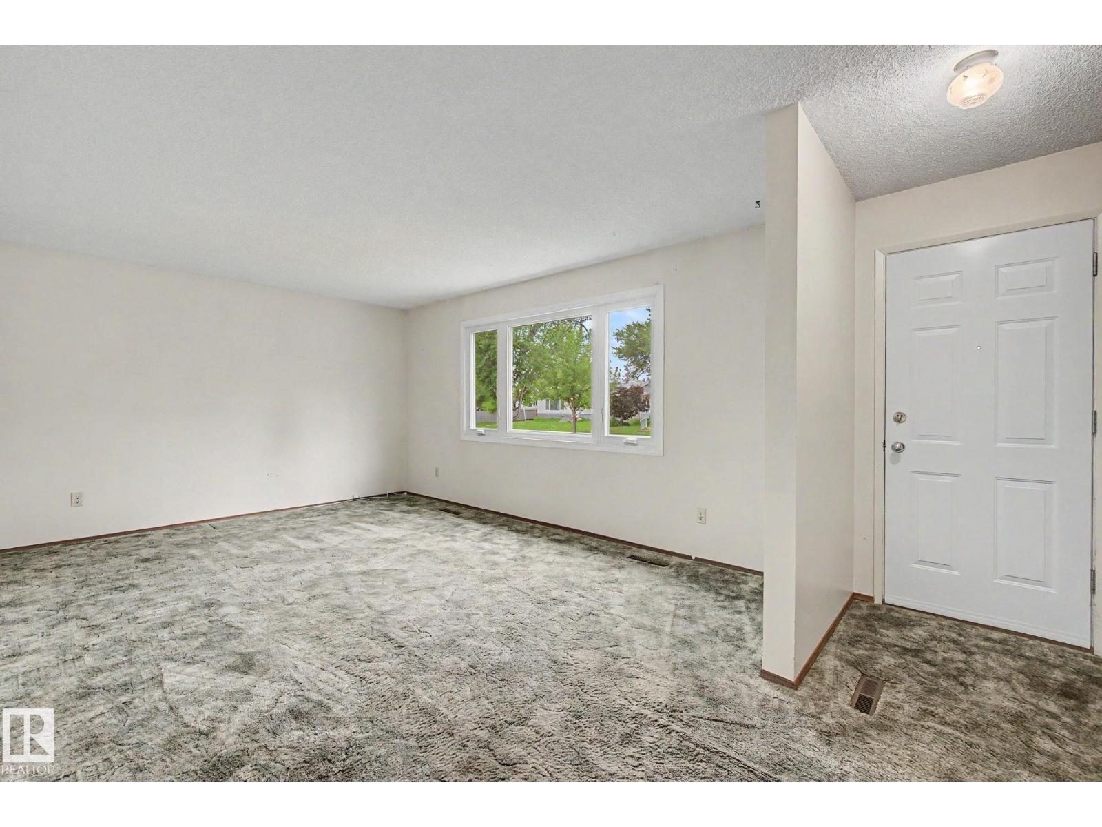 8115 169 ST NW - 5