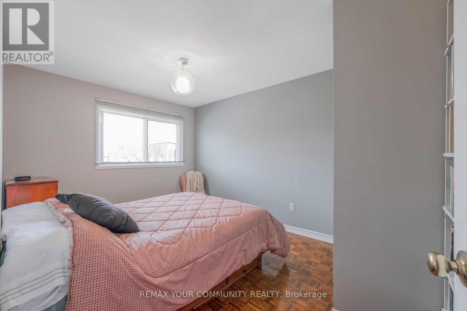 97 POPLAR CRESCENT - 27