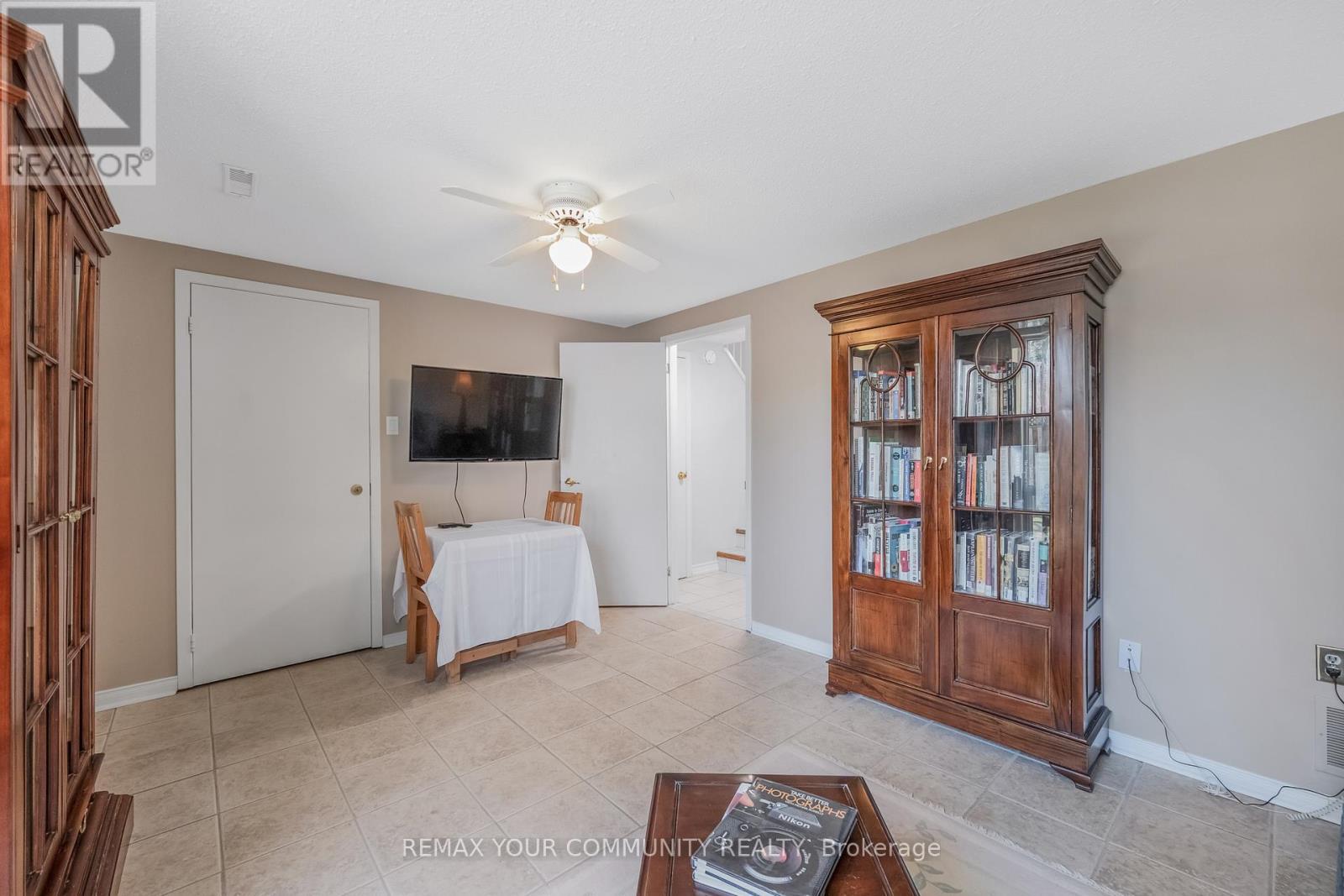 97 POPLAR CRESCENT - 36