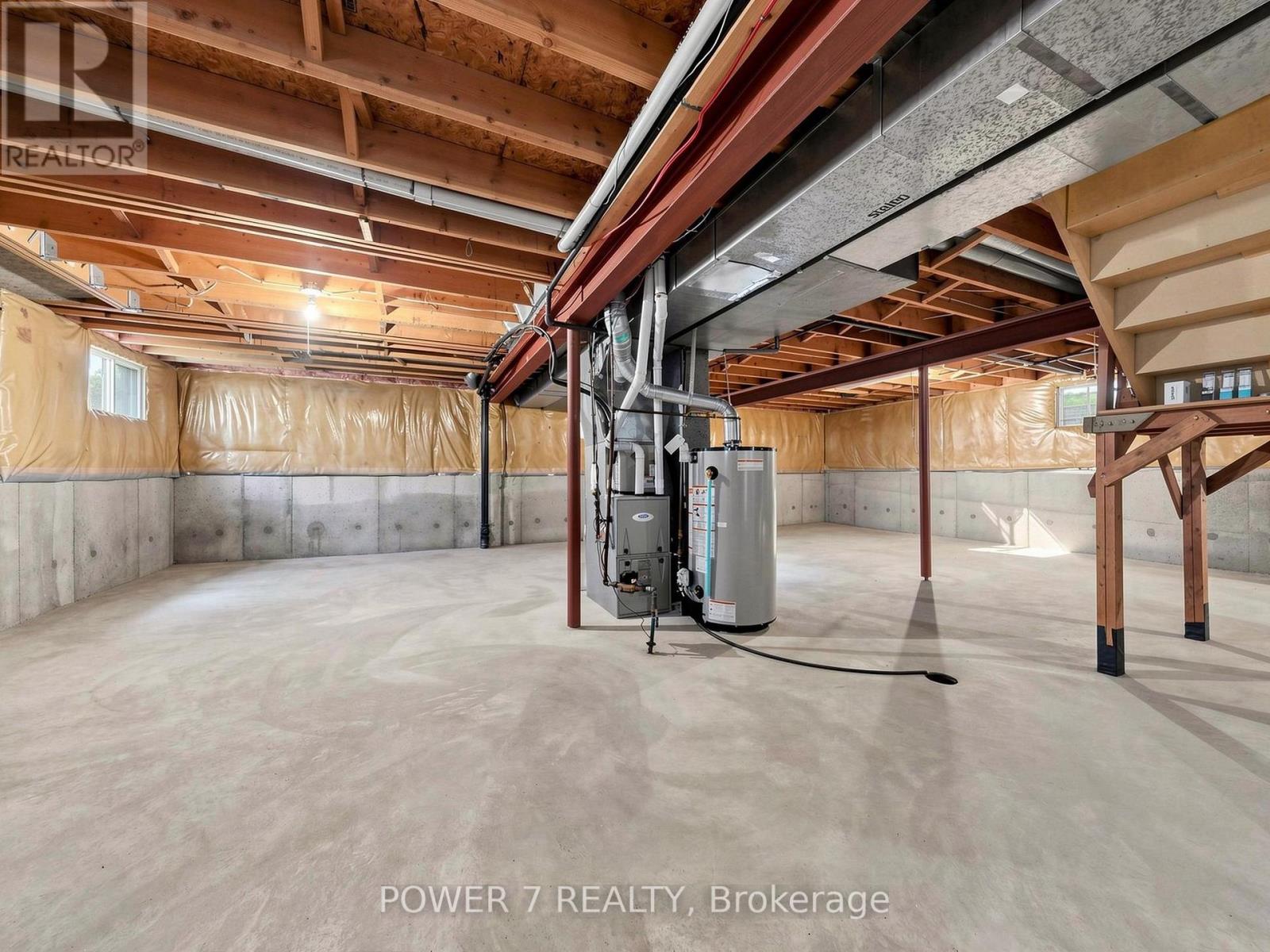 71 CANTERBURY COURT - 36
