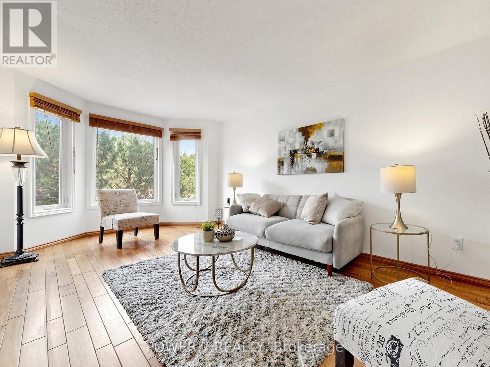 71 CANTERBURY COURT - 4