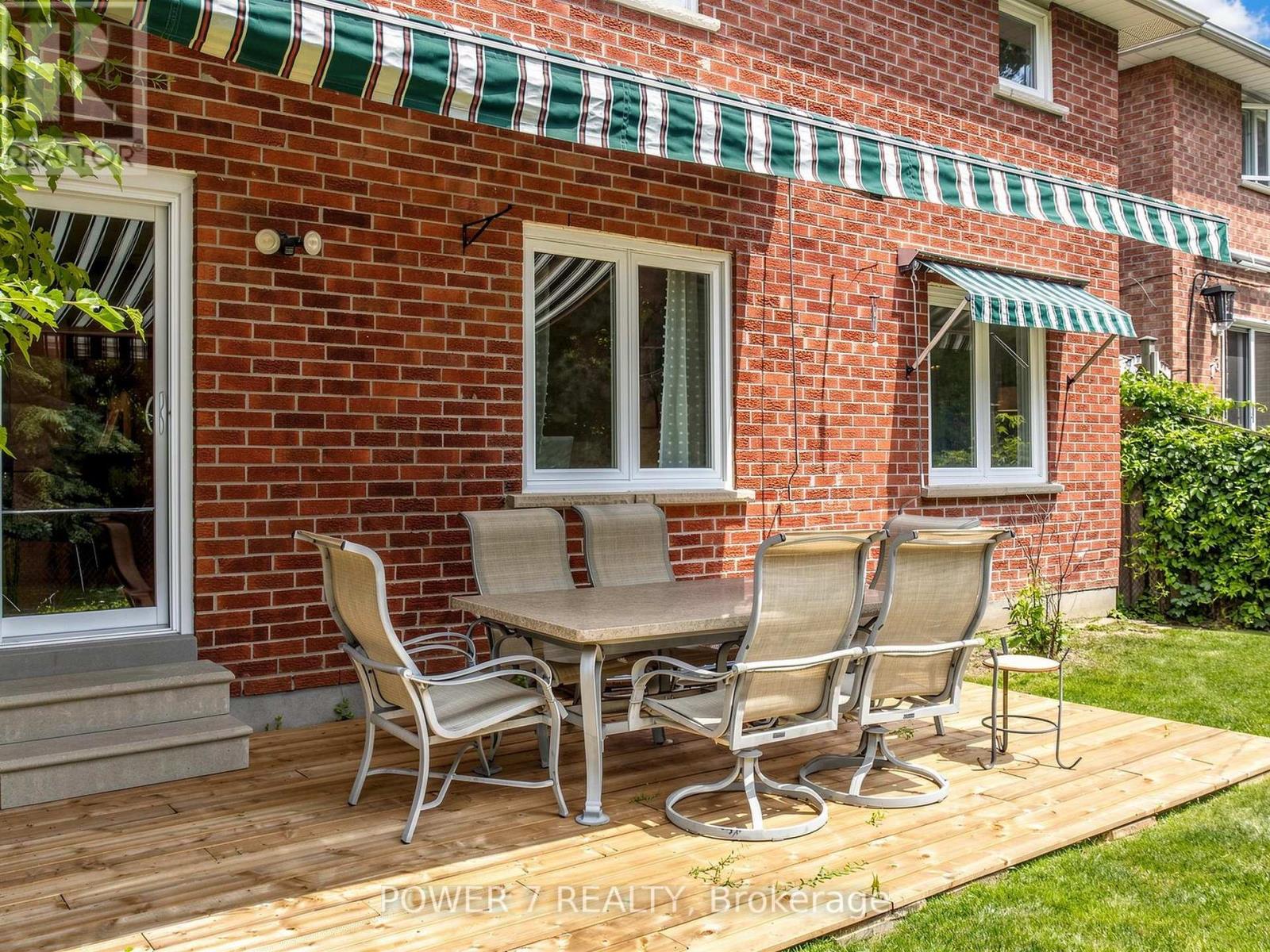 71 CANTERBURY COURT - 40