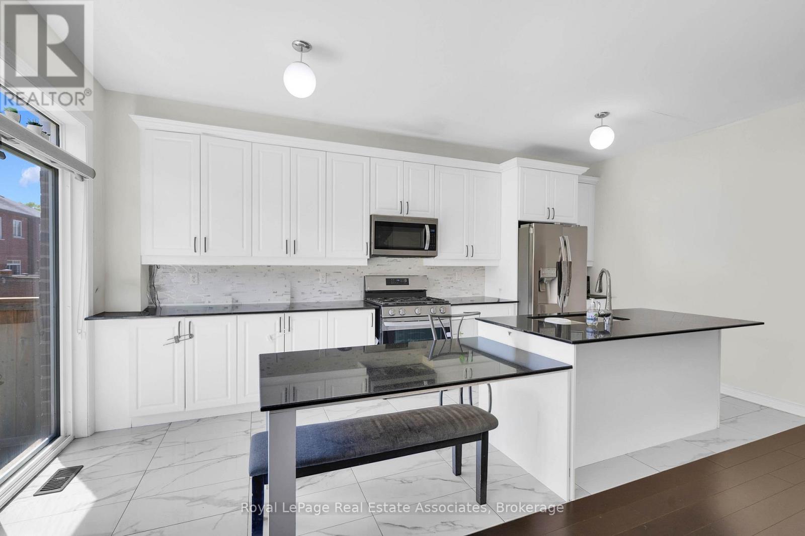 90 TITAN TRAIL - 15