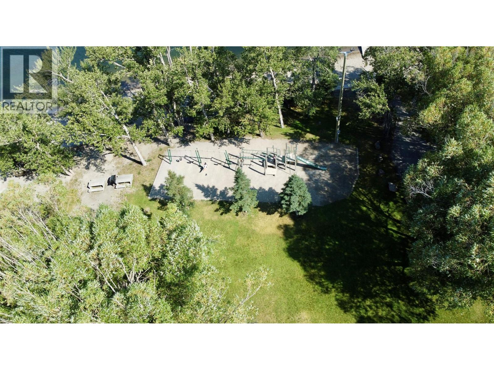 4878 Ridge Crescent - Image 55