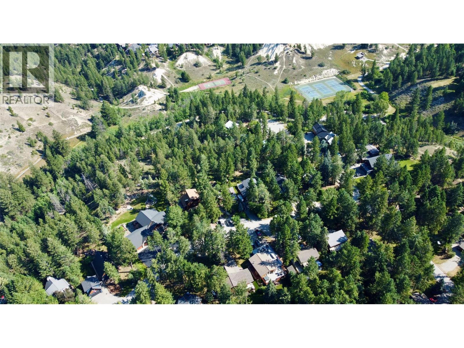 4878 Ridge Crescent - 46