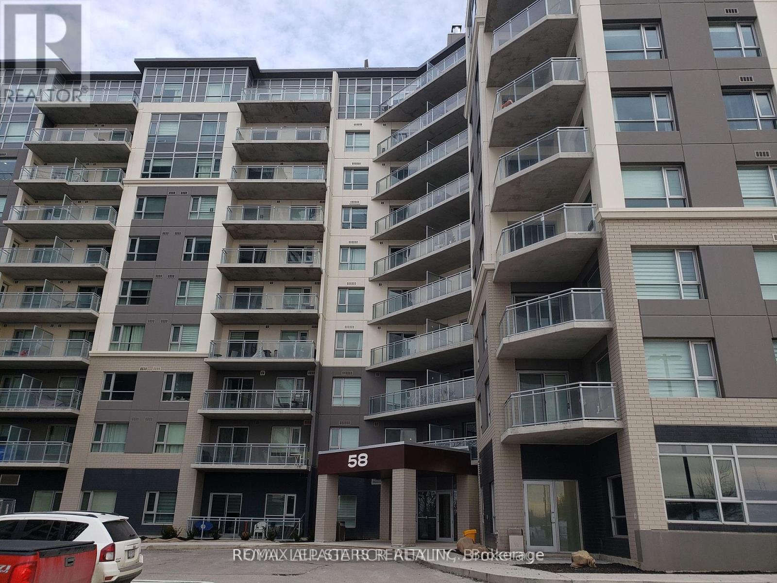 #601 58 LAKESIDE TERRACE - 3