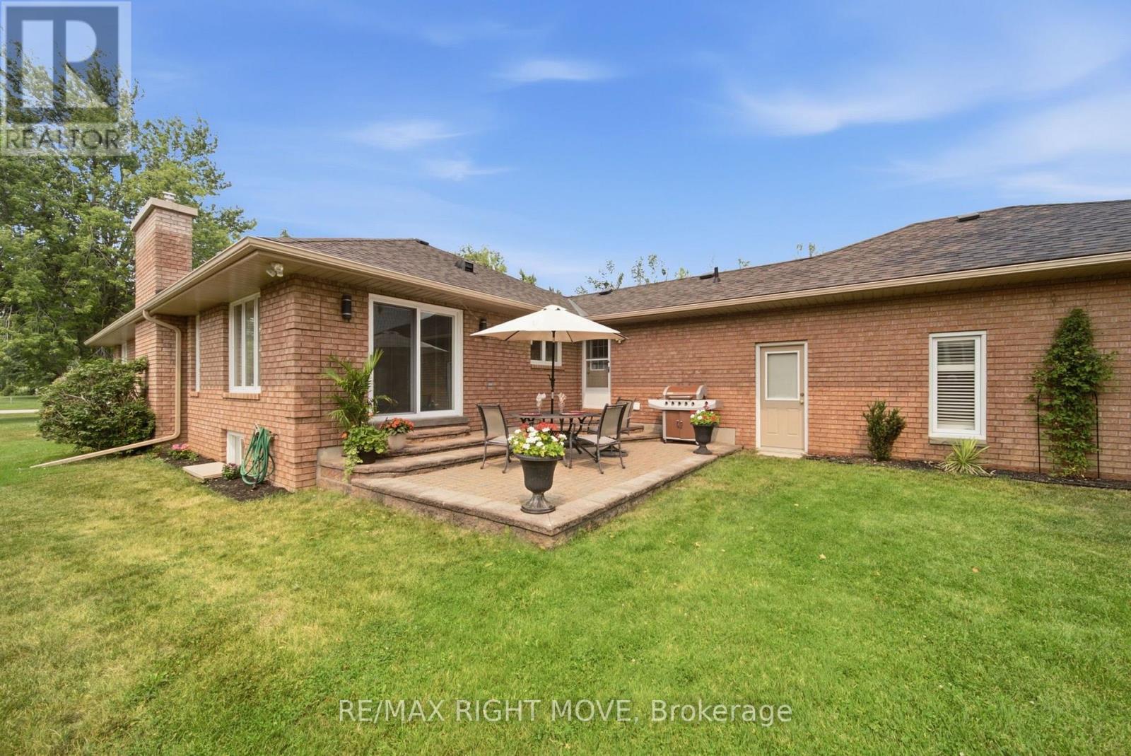 2 LAVENDER COURT - 46