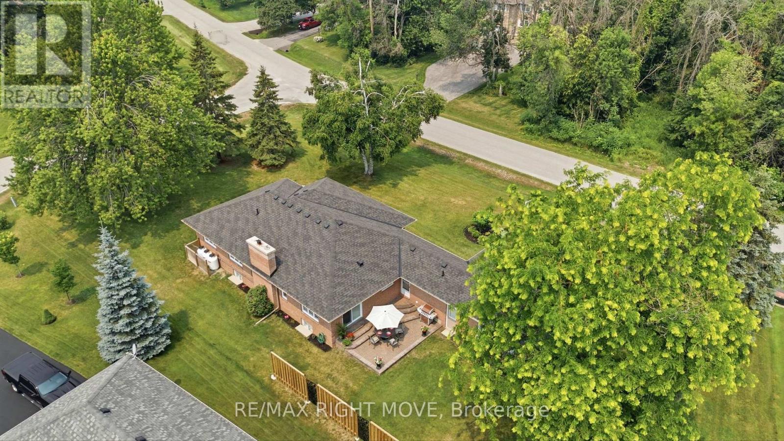 2 LAVENDER COURT - 49