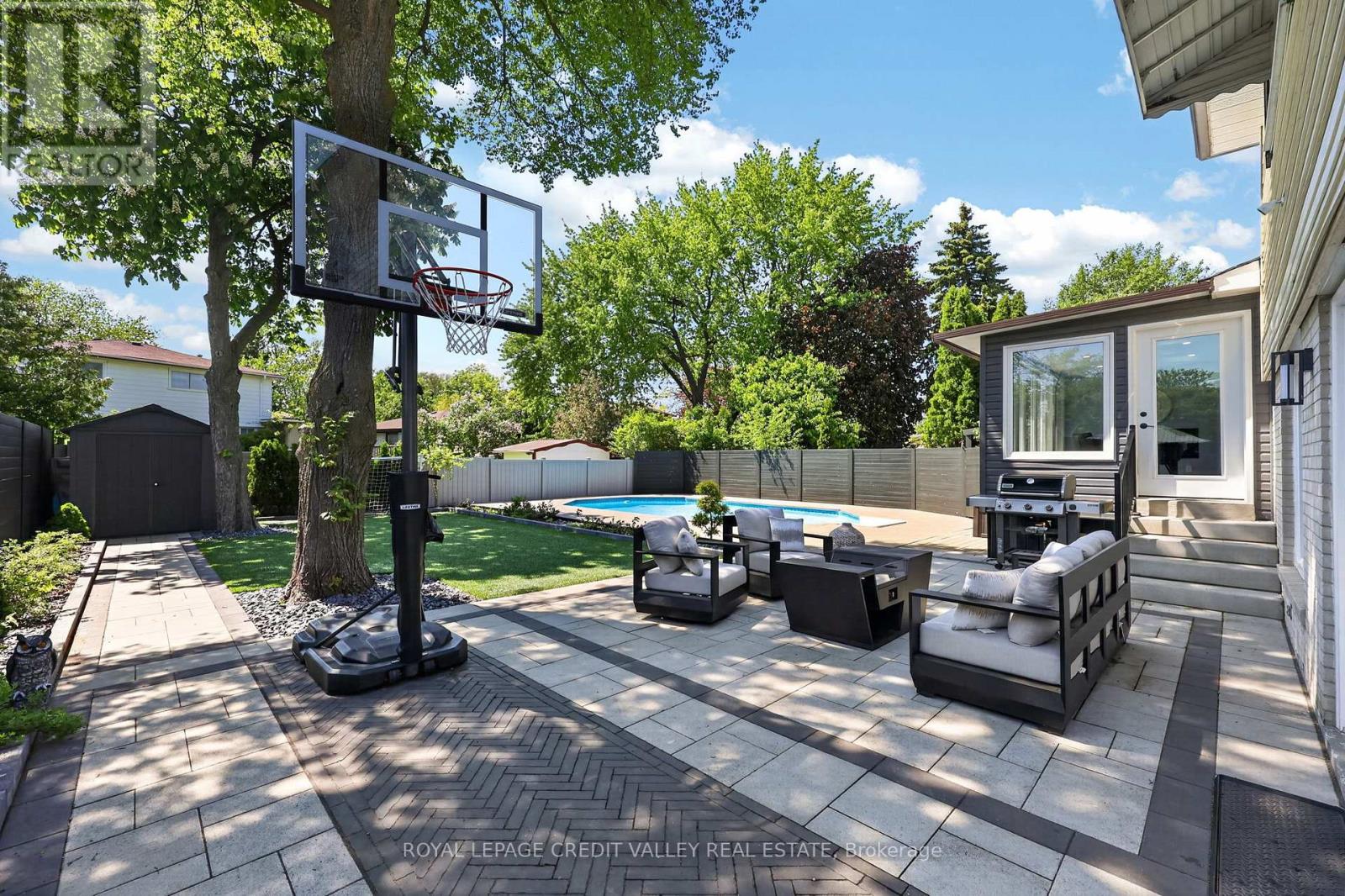46 DUNCAN BULL DRIVE - 42