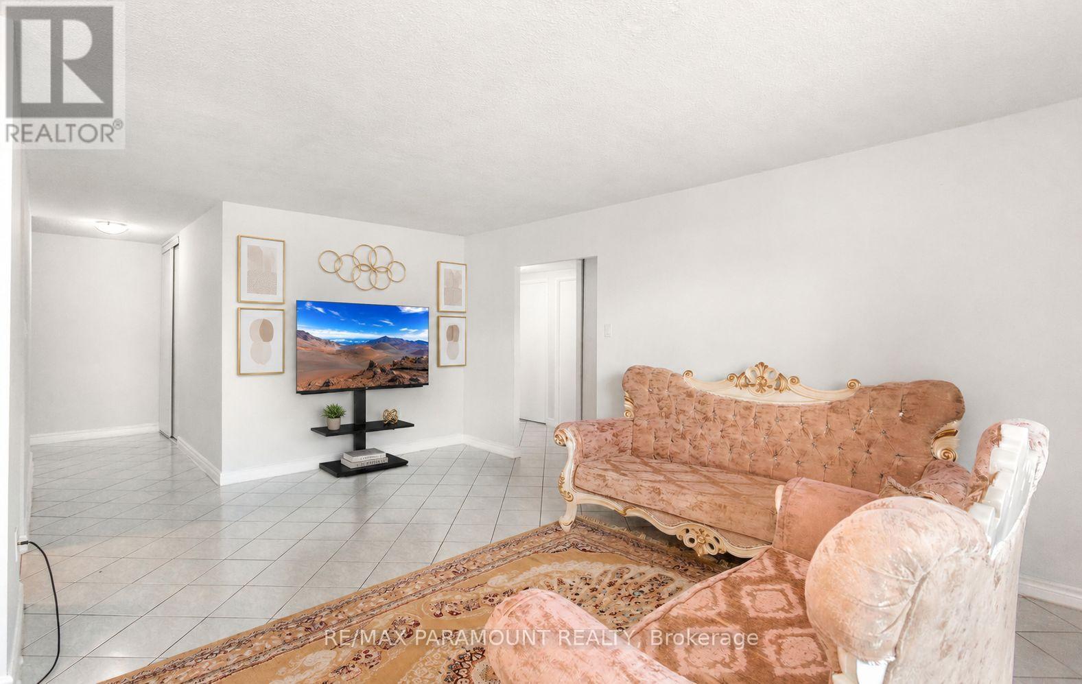 #303 1881 JANE STREET - 22