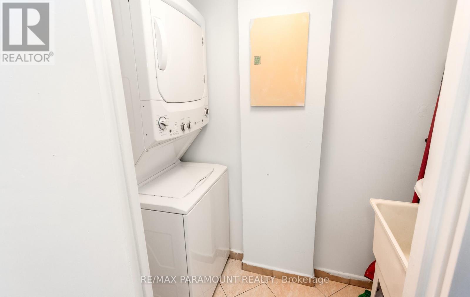 #303 1881 JANE STREET - 27