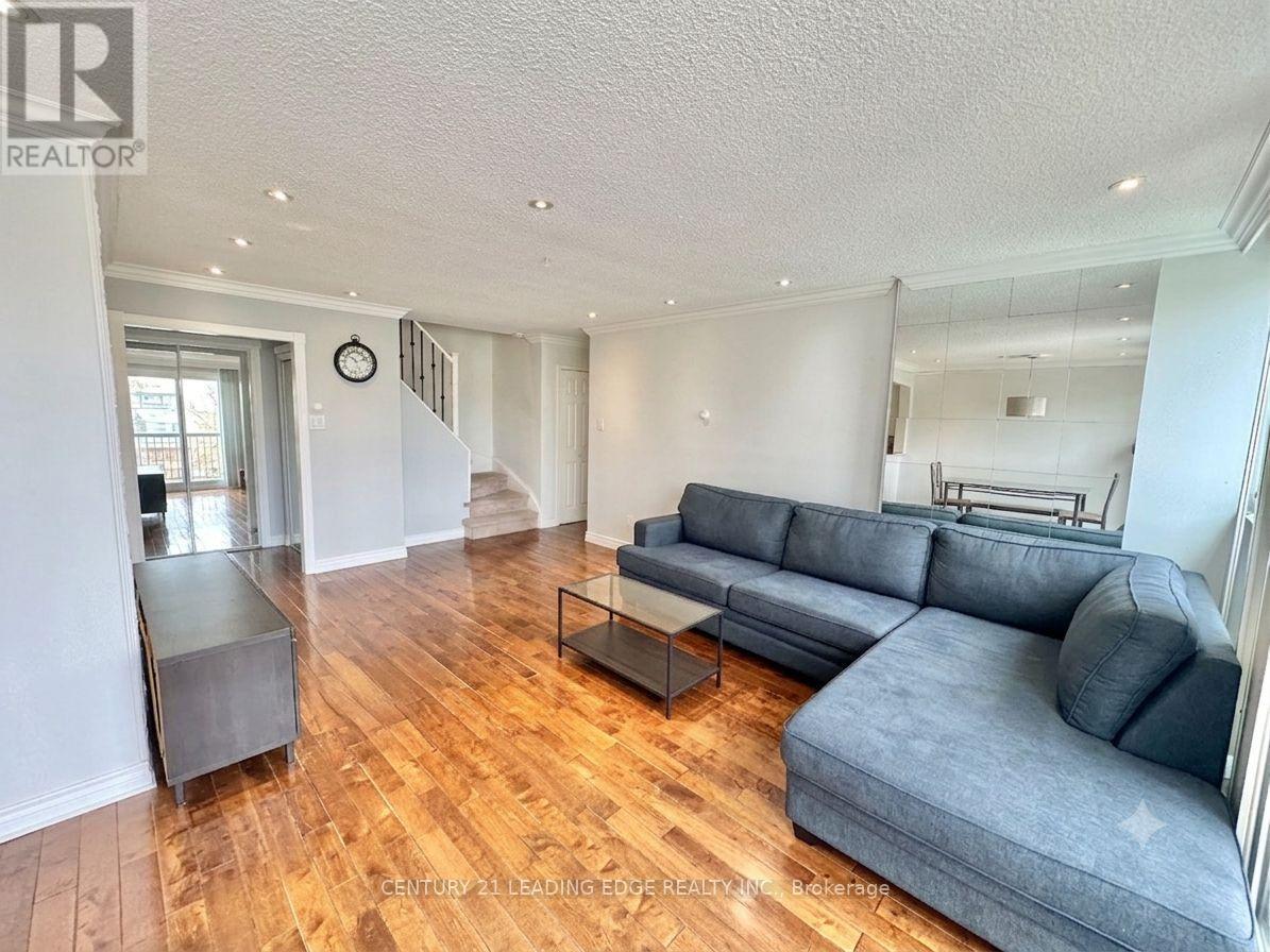 #82 1624 BLOOR STREET - 4