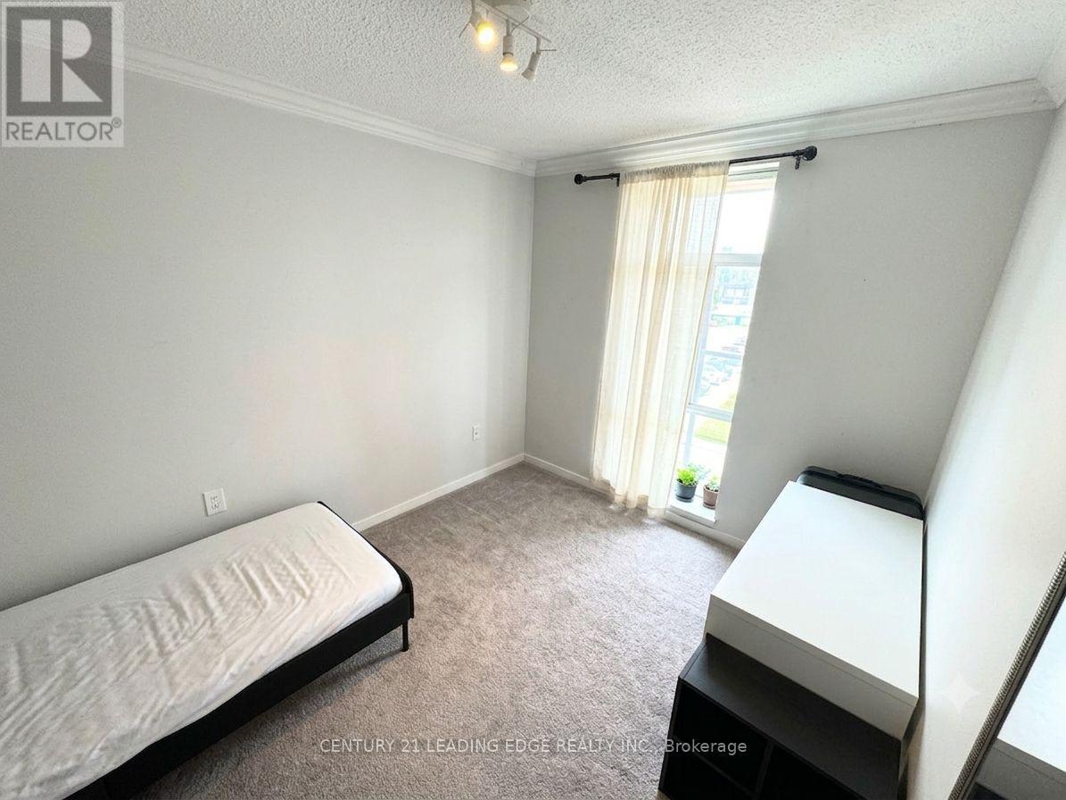 #82 1624 BLOOR STREET - 11