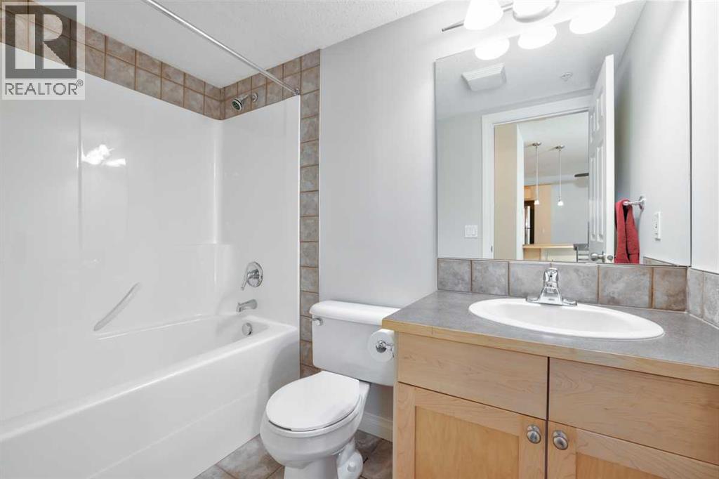 #213 1631 28 Avenue SW - 20