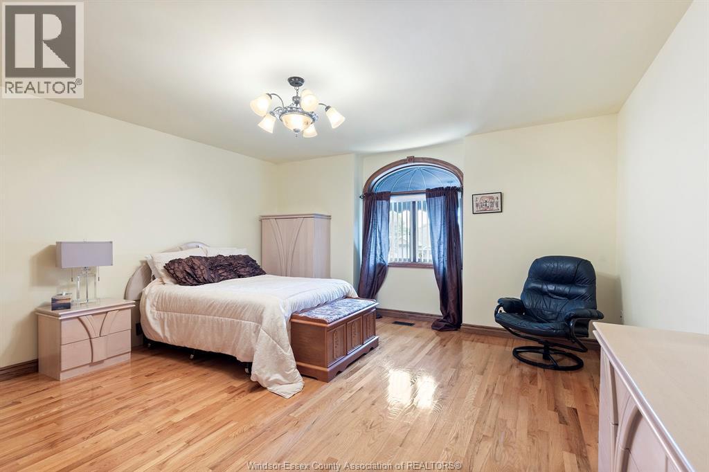 2648 FLEMING - 20