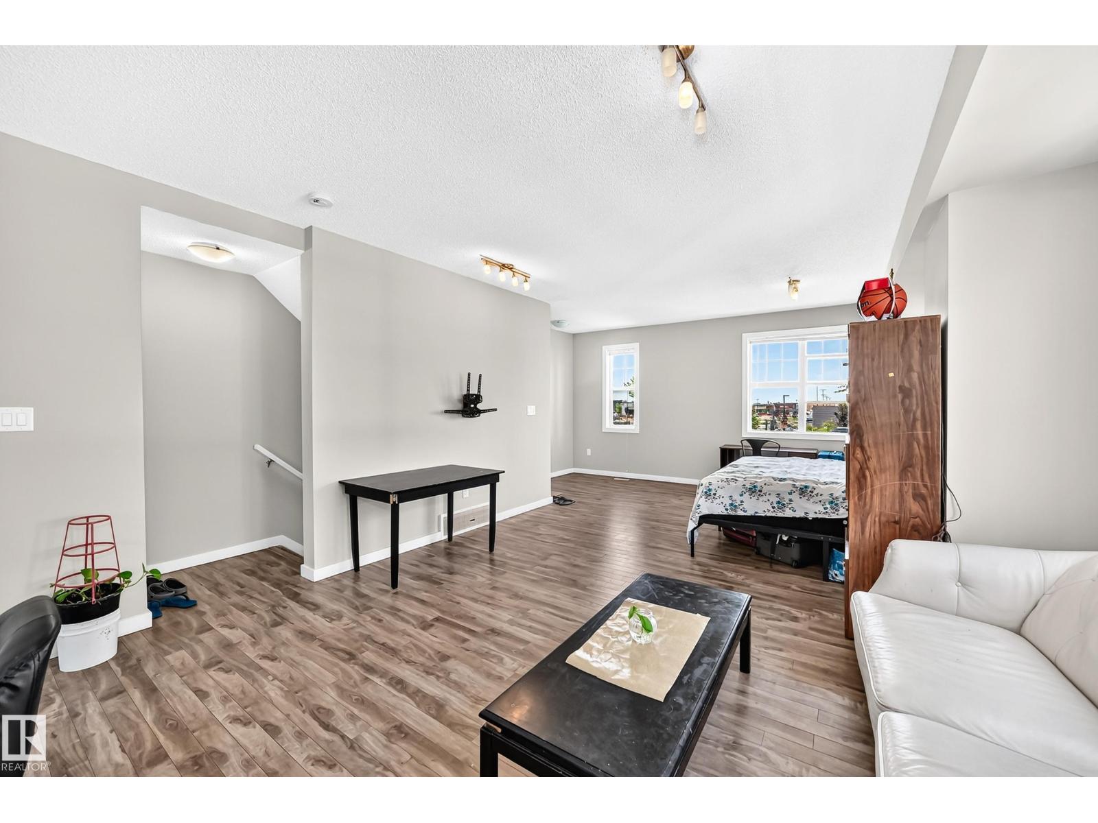 #10 2803 James Mowatt Trail SW - 15