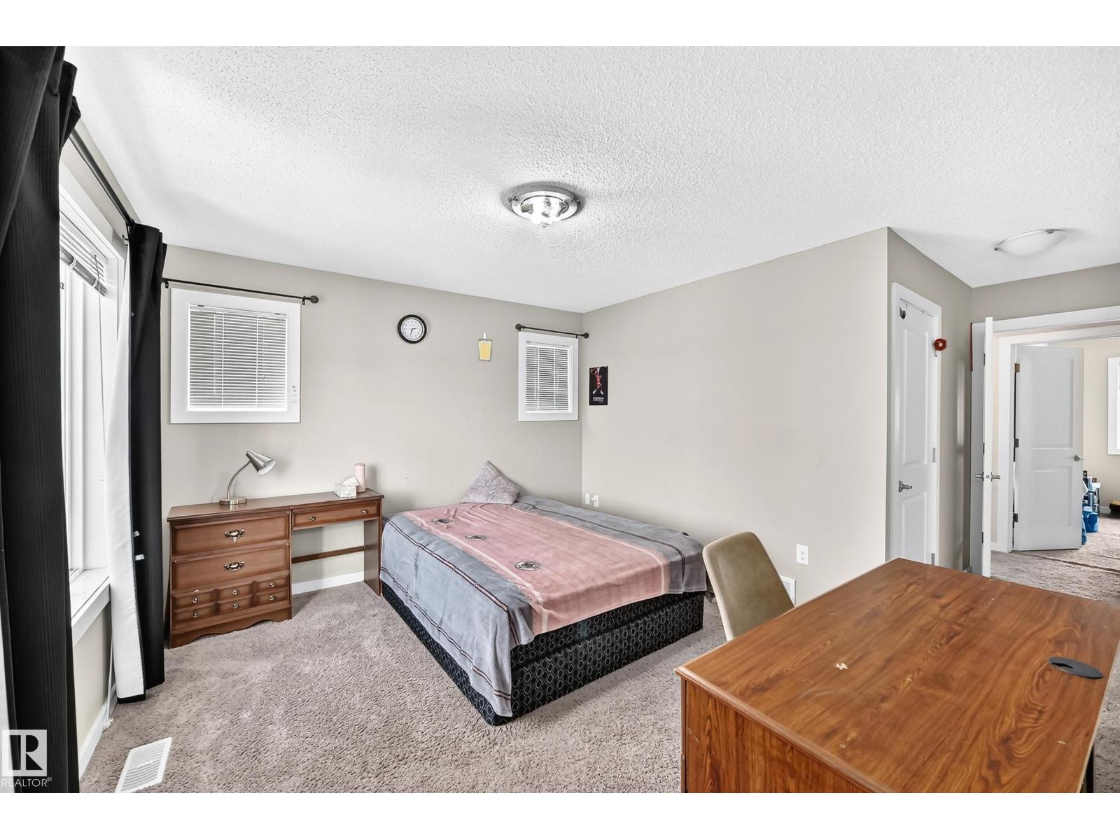 #10 2803 James Mowatt Trail SW - 24