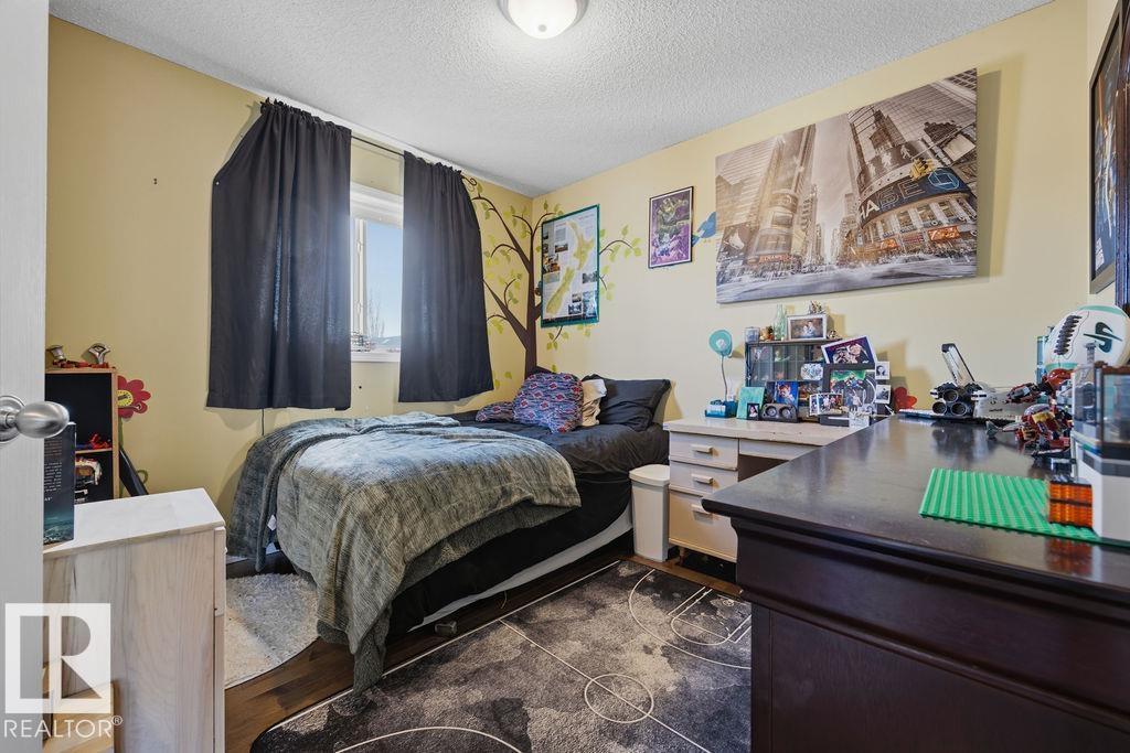 4618 TURNER SQUARE SQ NW - 24