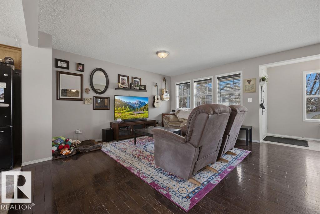 4618 TURNER SQUARE SQ NW - 8