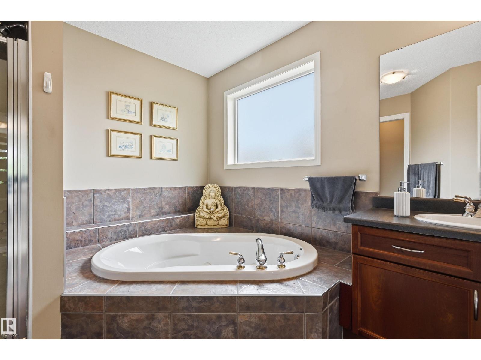 #1 577 BUTTERWORTH WY NW - 31