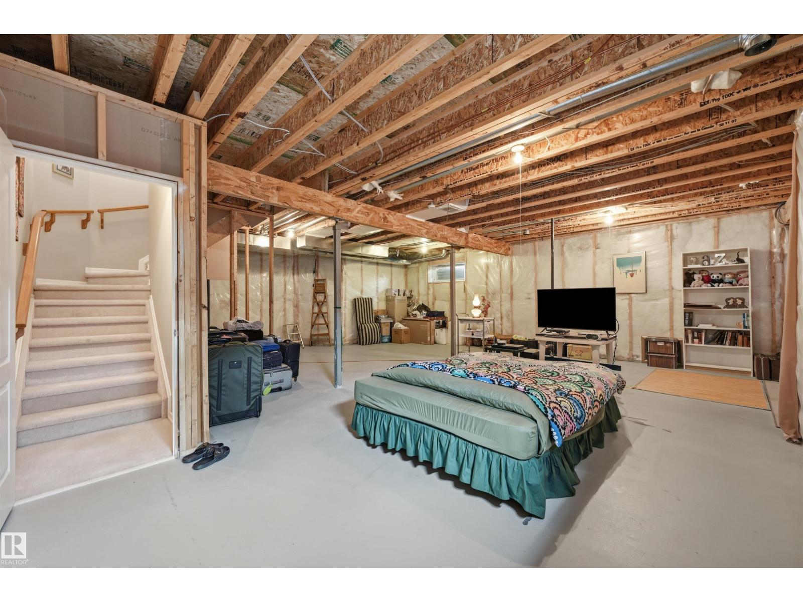 #1 577 BUTTERWORTH WY NW - 40