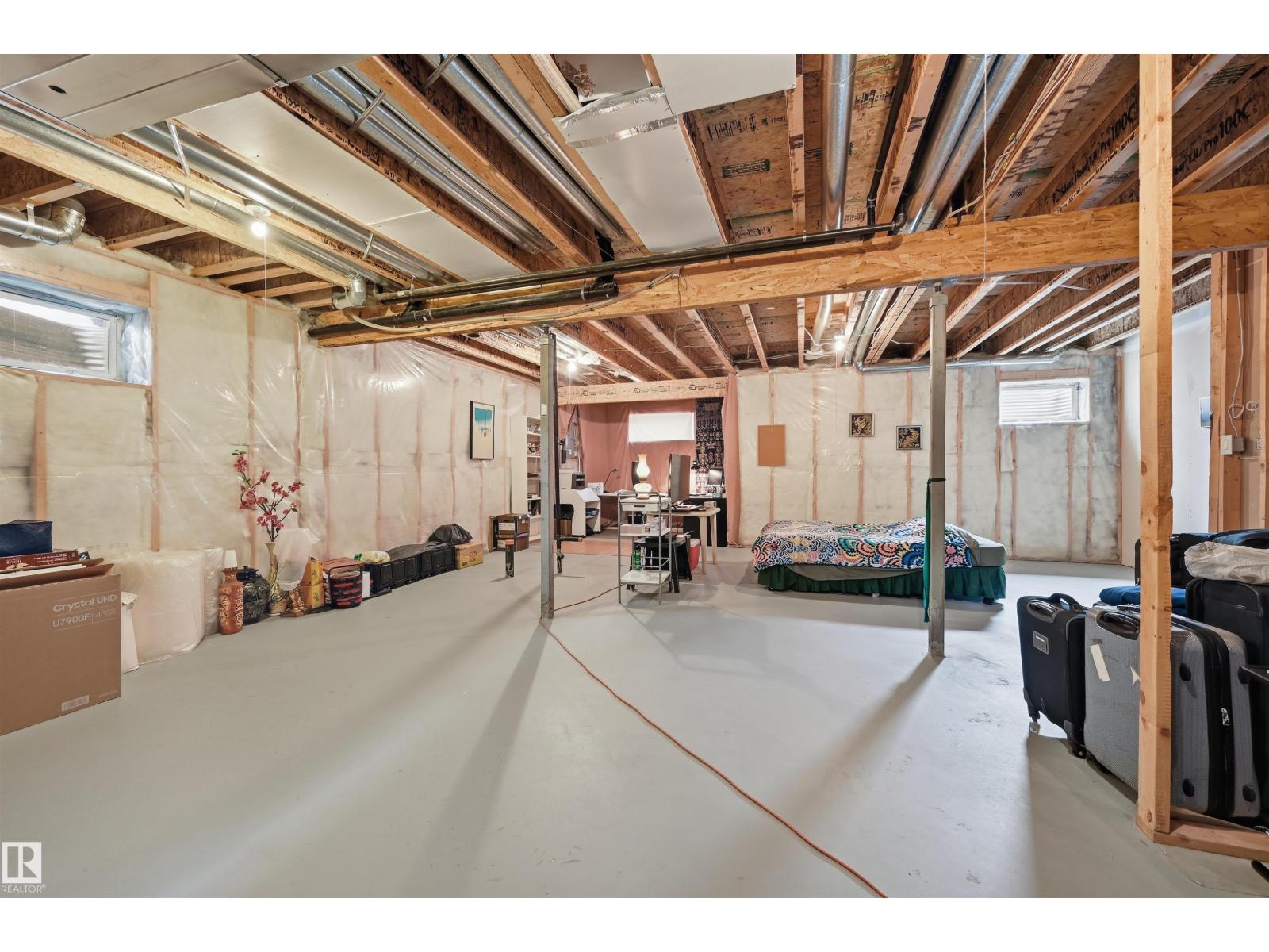 #1 577 BUTTERWORTH WY NW - 41