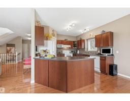 #1 577 Butterworth Wy Nw, Edmonton, AB T6R2Y2 Photo 11
