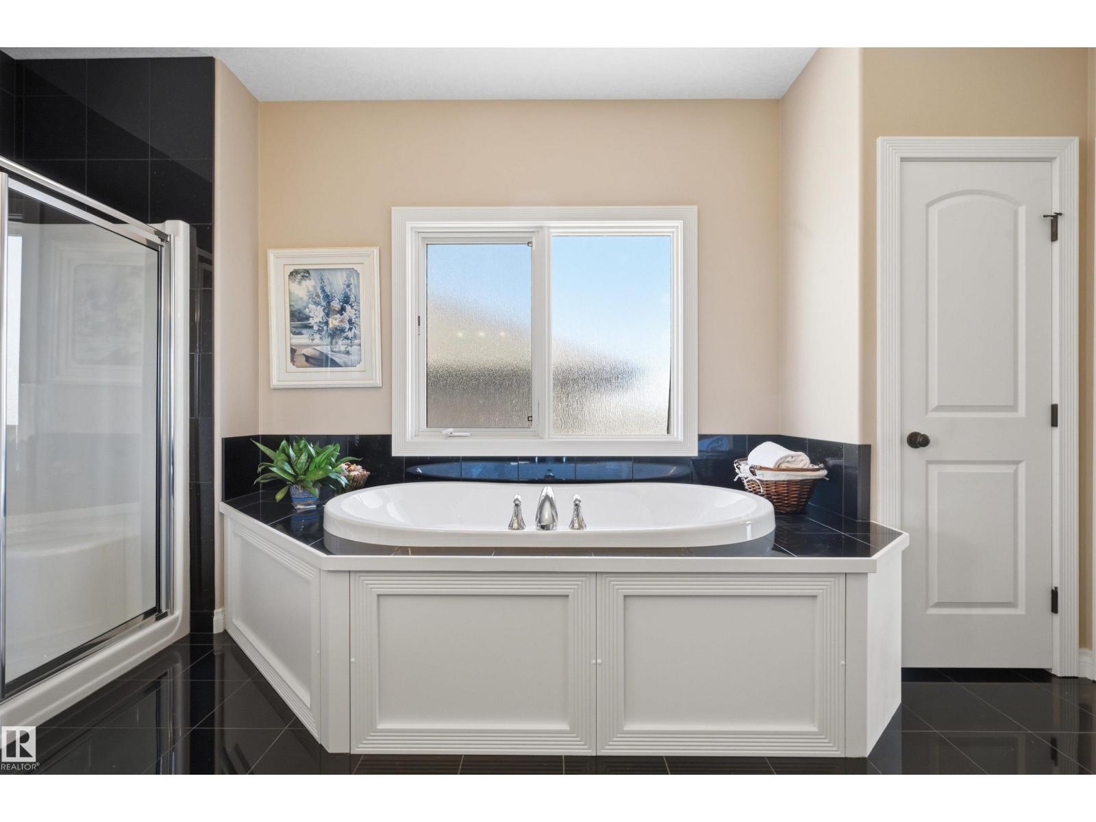 831 HOLLANDS LD NW - 32
