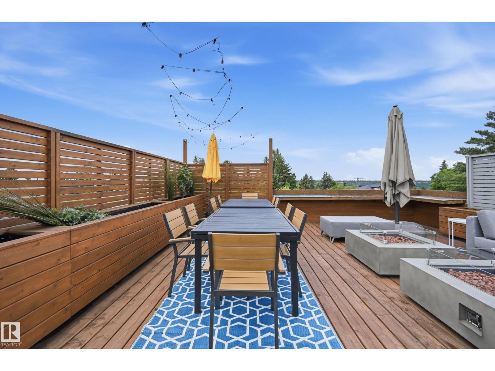 8712 120 ST NW - 64