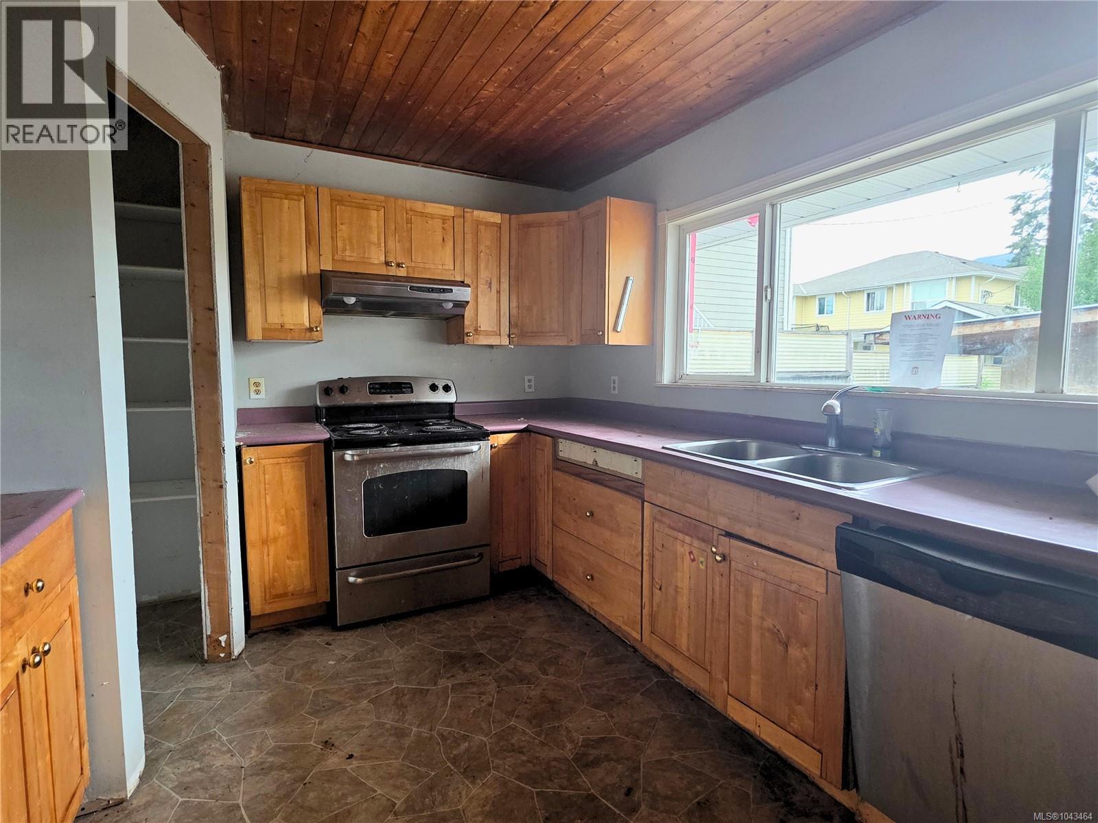 3381 Cowichan Lake Rd - 16