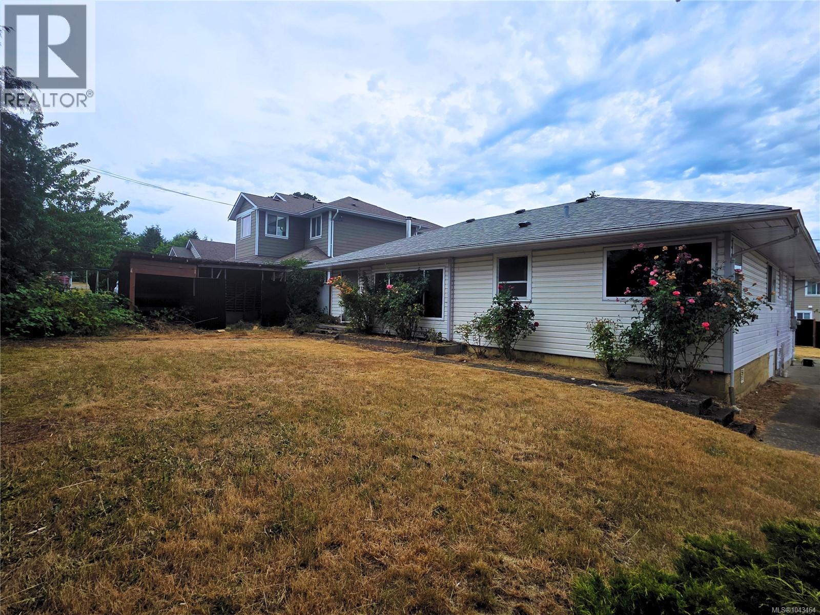 3381 Cowichan Lake Rd - 2