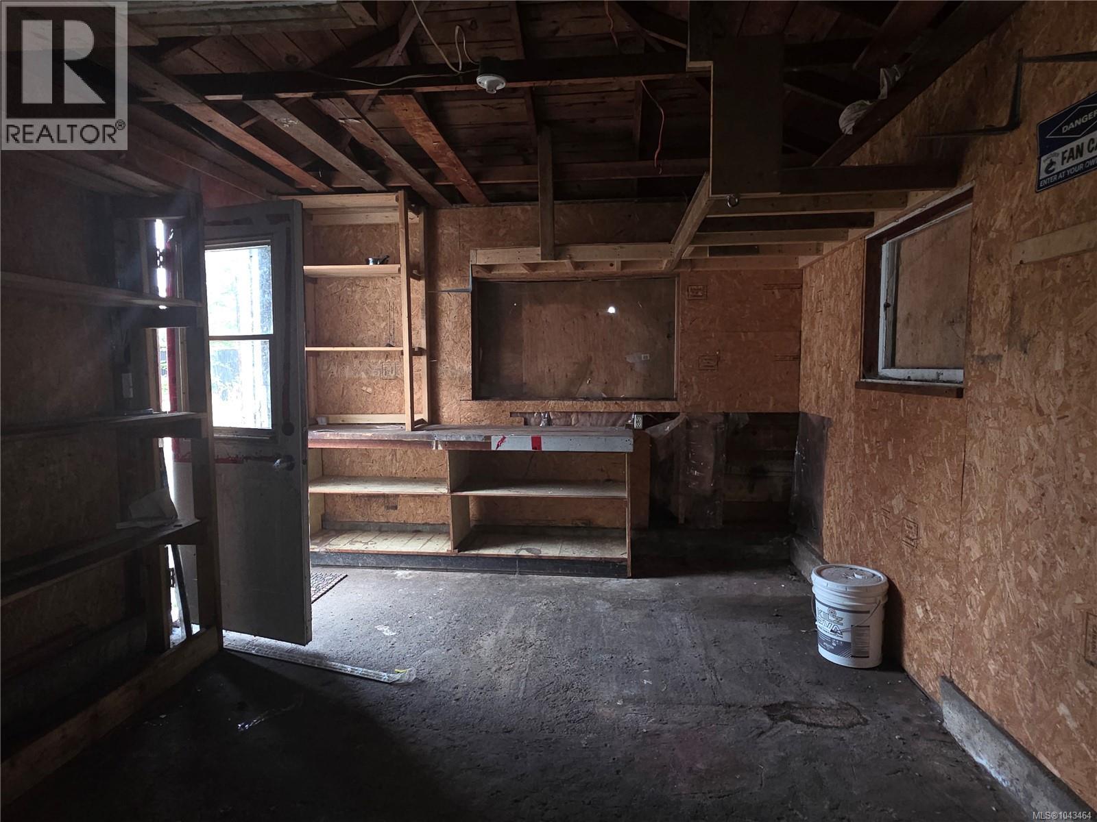 3381 Cowichan Lake Rd - 27