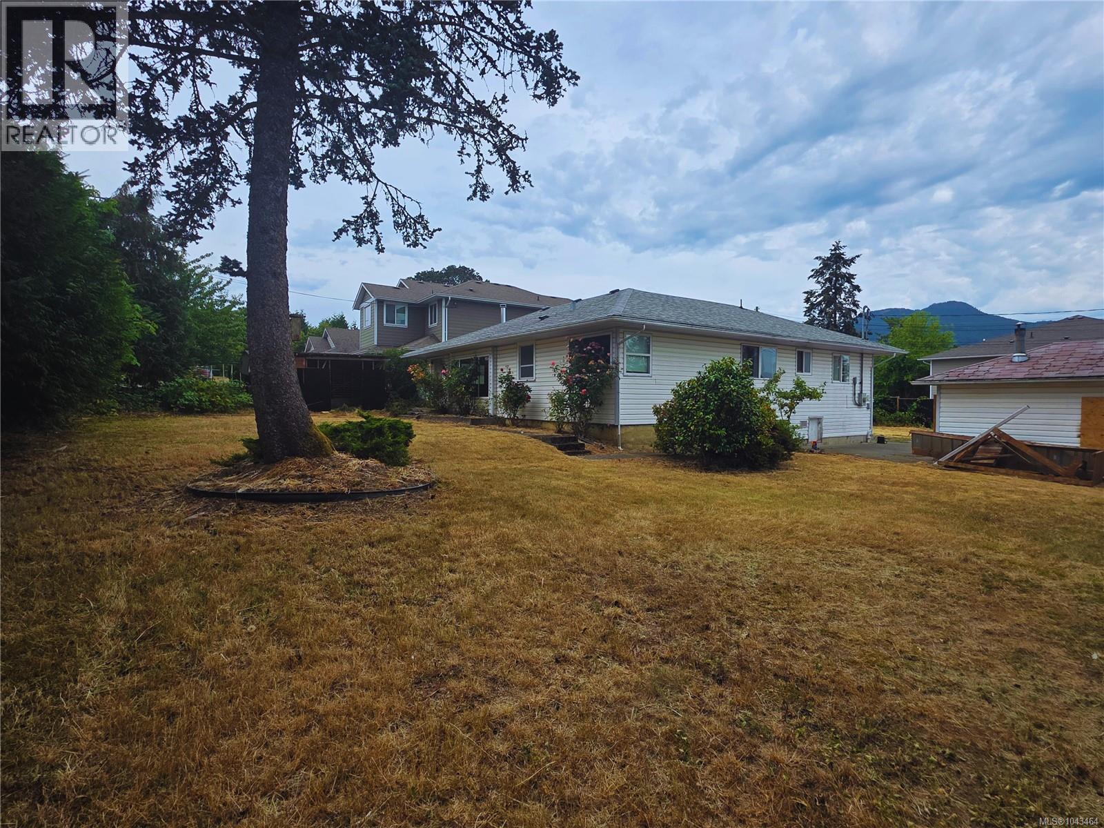 3381 Cowichan Lake Rd - 3
