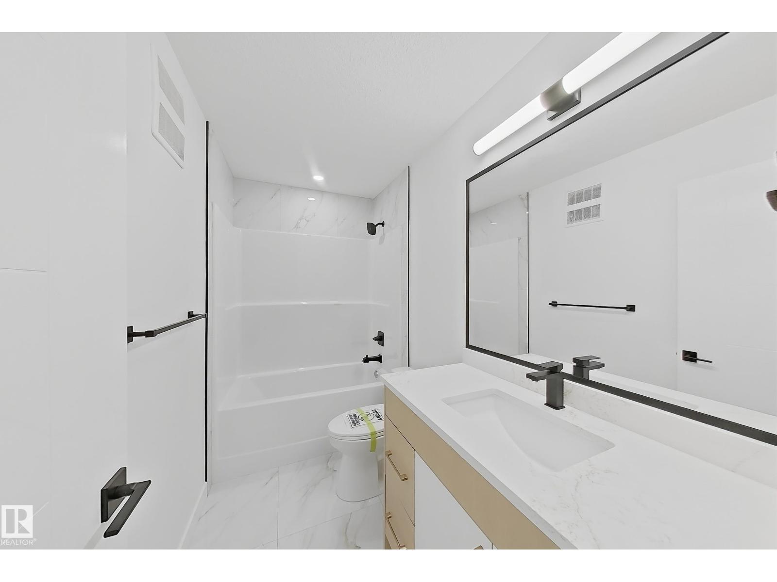 8916 MAYDAY WY SW - 23