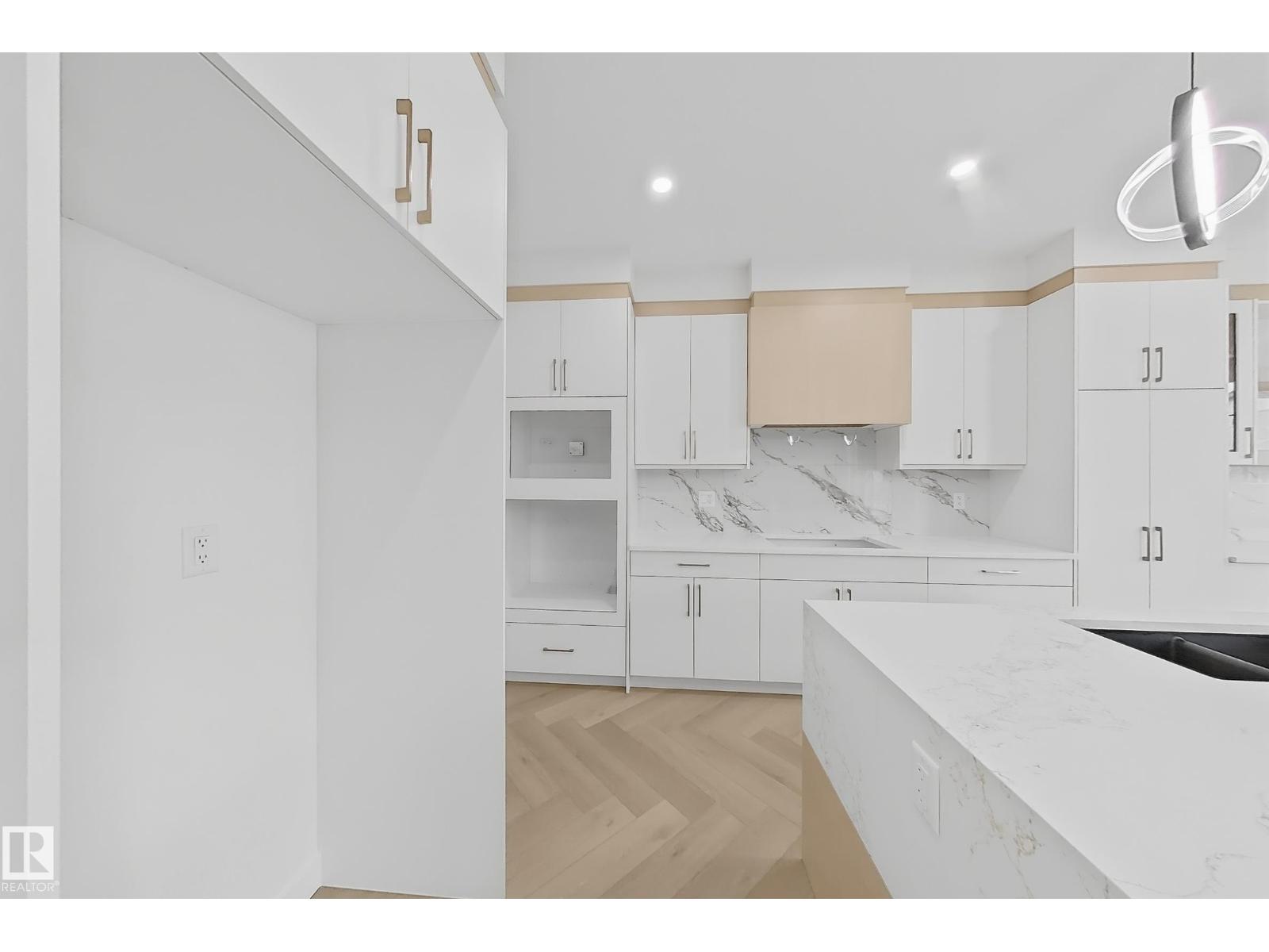 8916 MAYDAY WY SW - 12