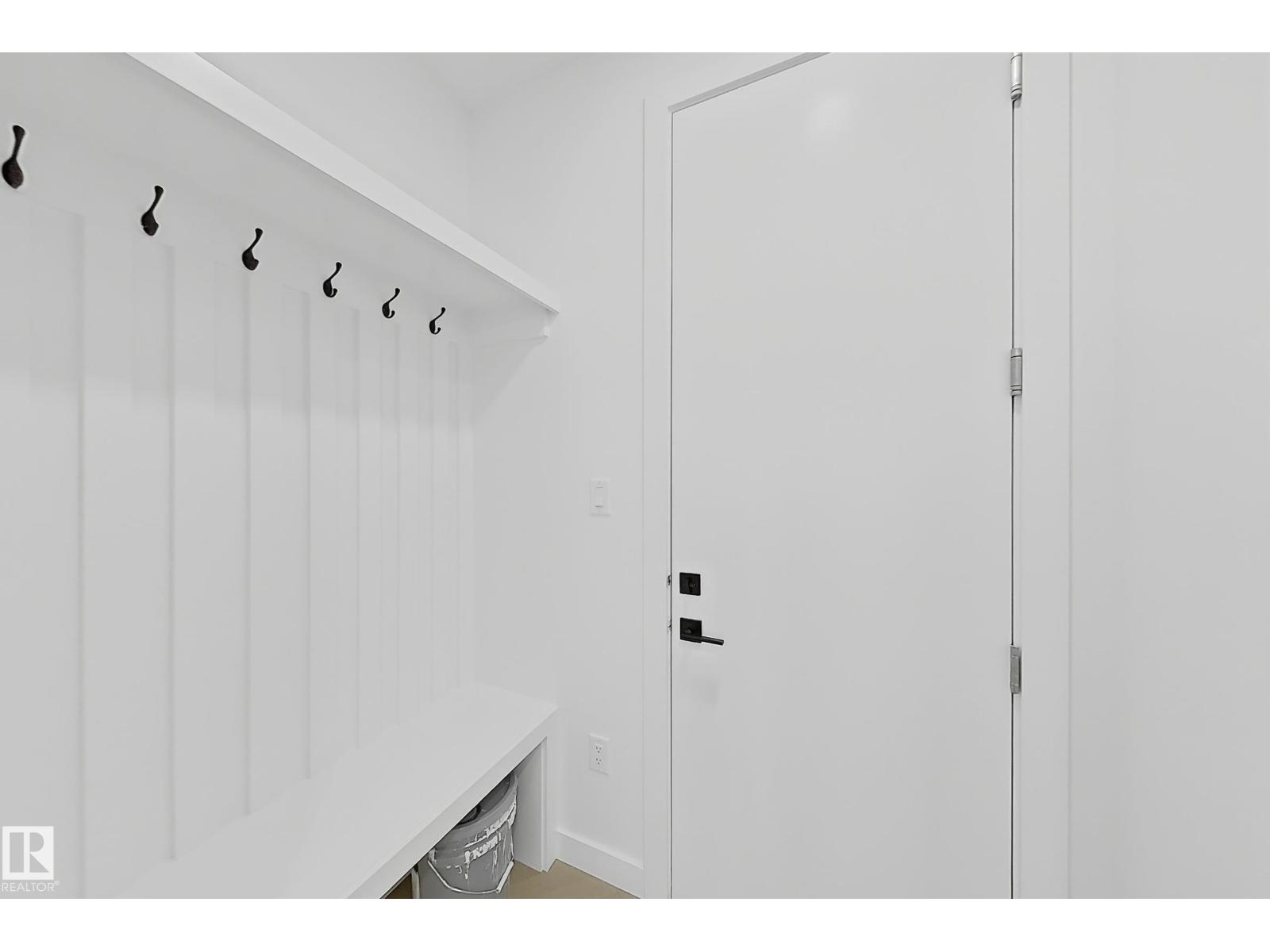 8916 MAYDAY WY SW - 4