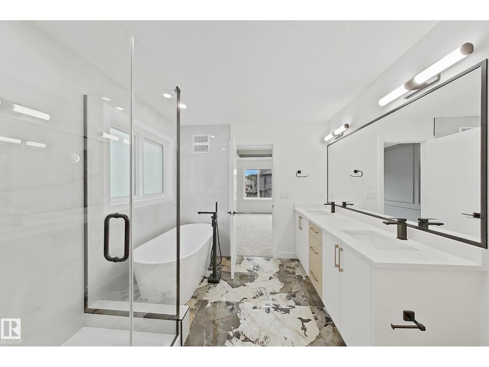 8916 MAYDAY WY SW - 38